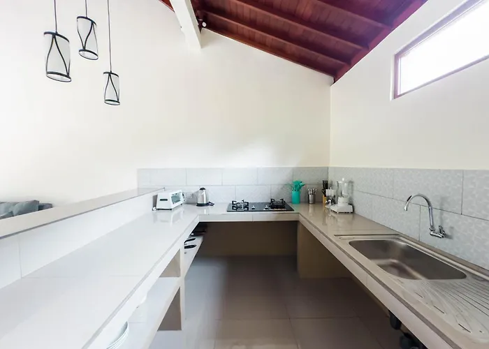 Tutik Private House By Supala